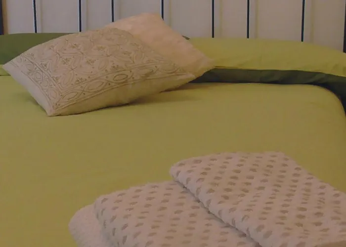 Apartment Italy's Enchanting Ambiance - A Snug In Rom