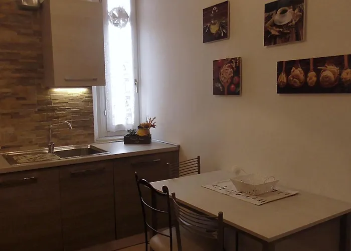 Apartment Italy's Enchanting Ambiance - A Snug In Rom
